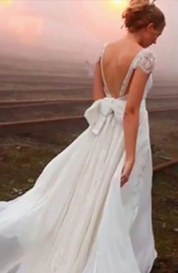 Beach Wedding Dresses Bridal Gown Back with Bowknot