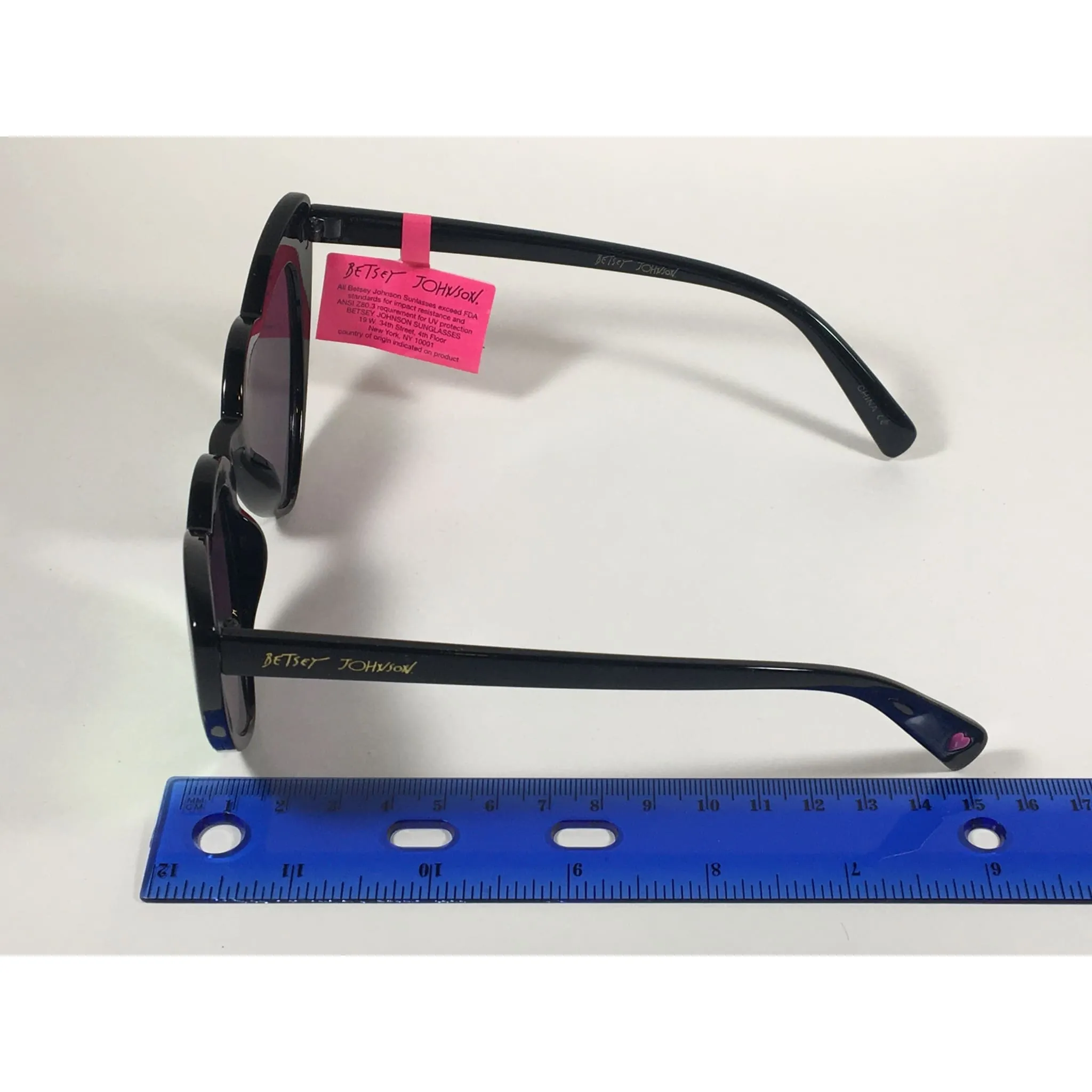 Betsey Johnson Sliding Heart Sunglasses Black Pink Coral Mirror Lens BJ899106