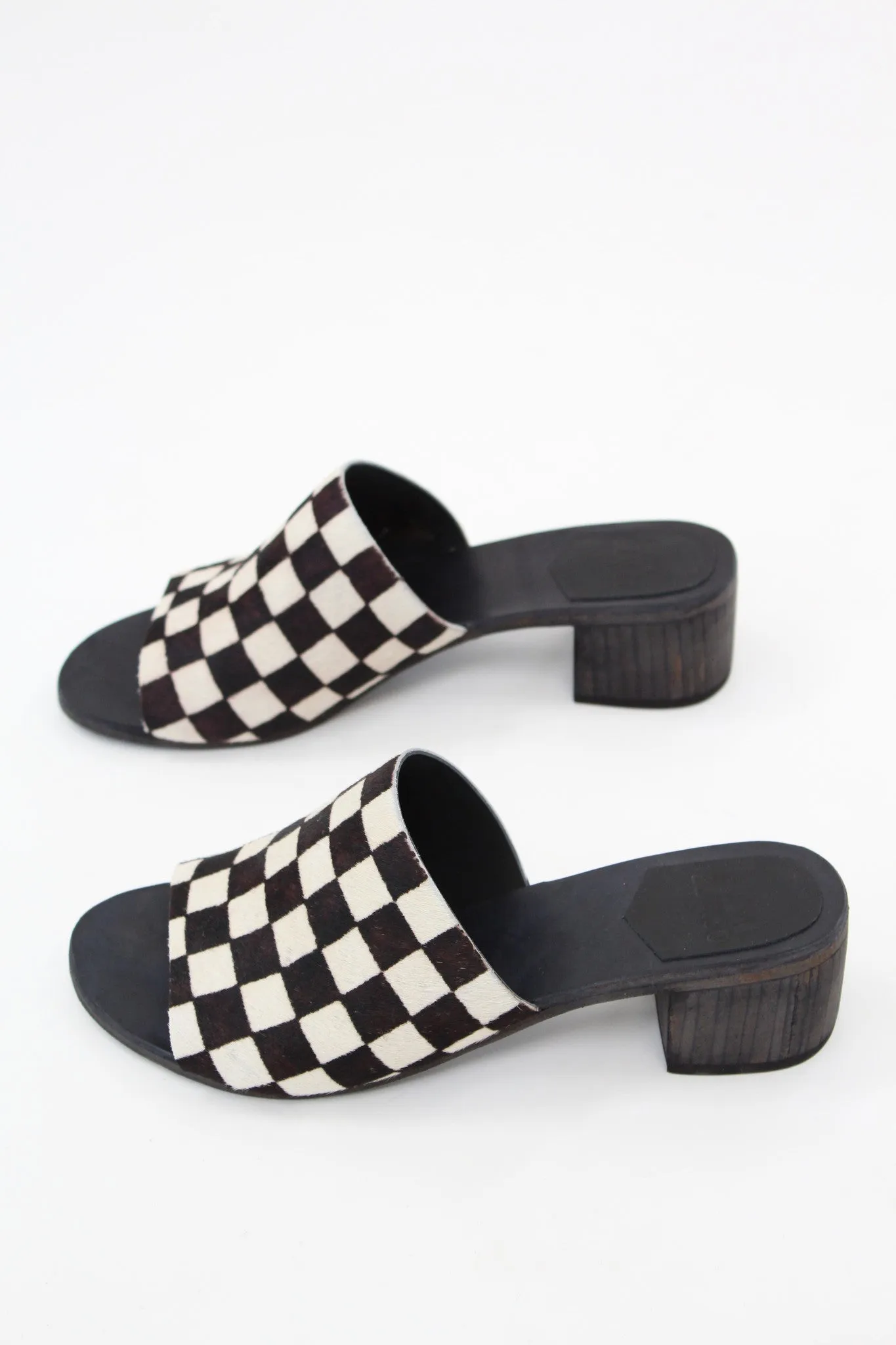 Carly Checkered Slides