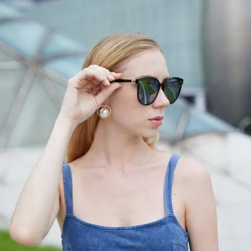 DUCO Classic Cateye Sunglasses for Women Polarized Trendy Designer Round Style W017