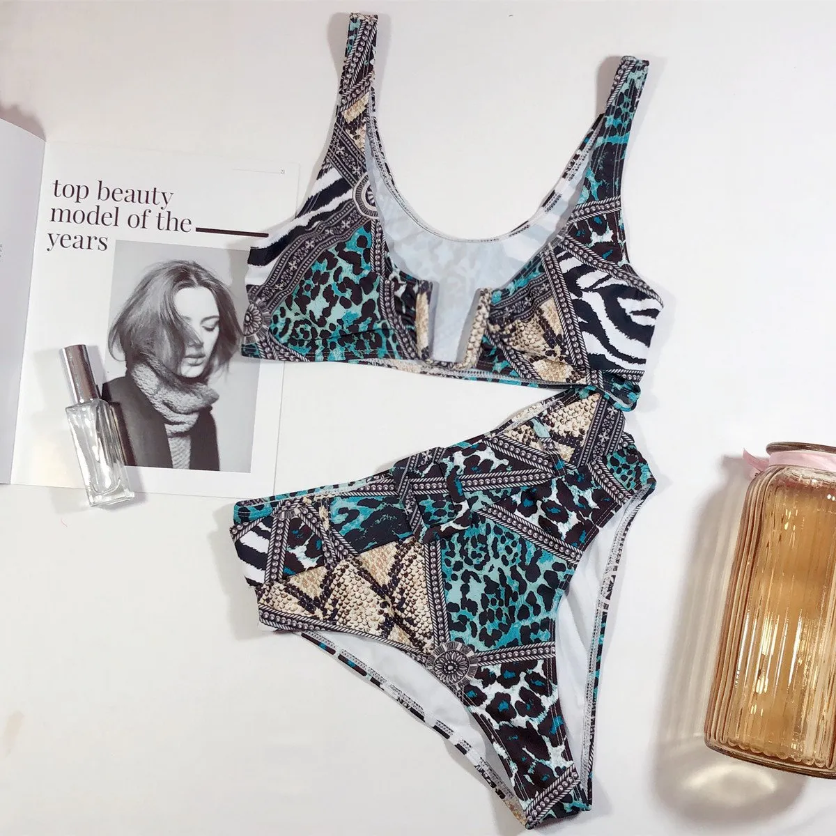 Hot Print Belt High Rise Triangle Bikinis