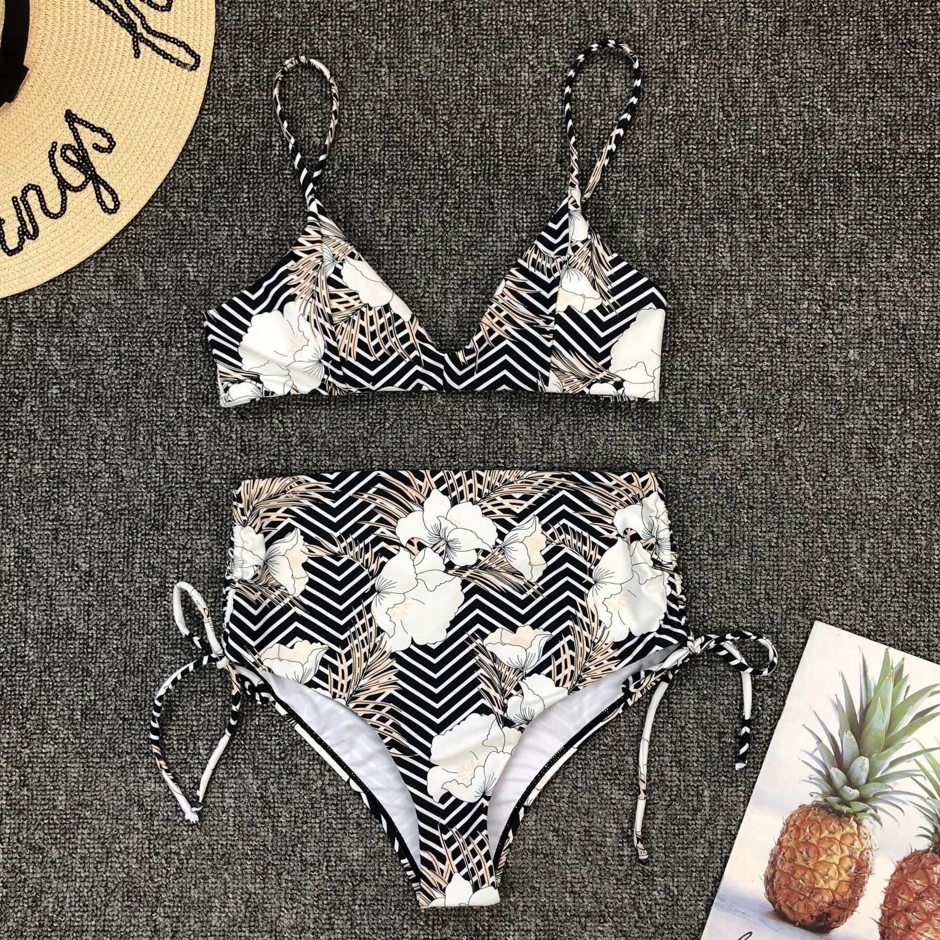 Hot Print Strapppy High Rise Triangle Bikinis