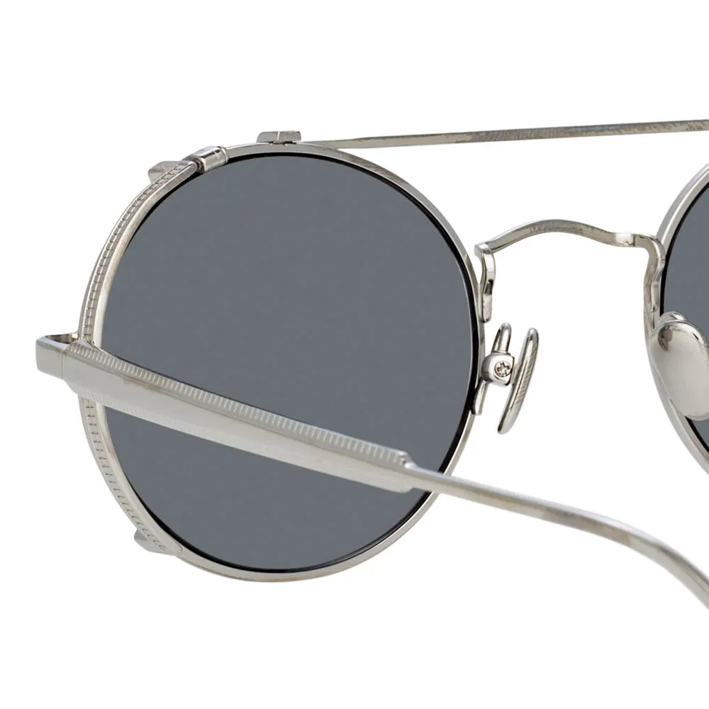 Jimi Oval Sunglasses in White Gold