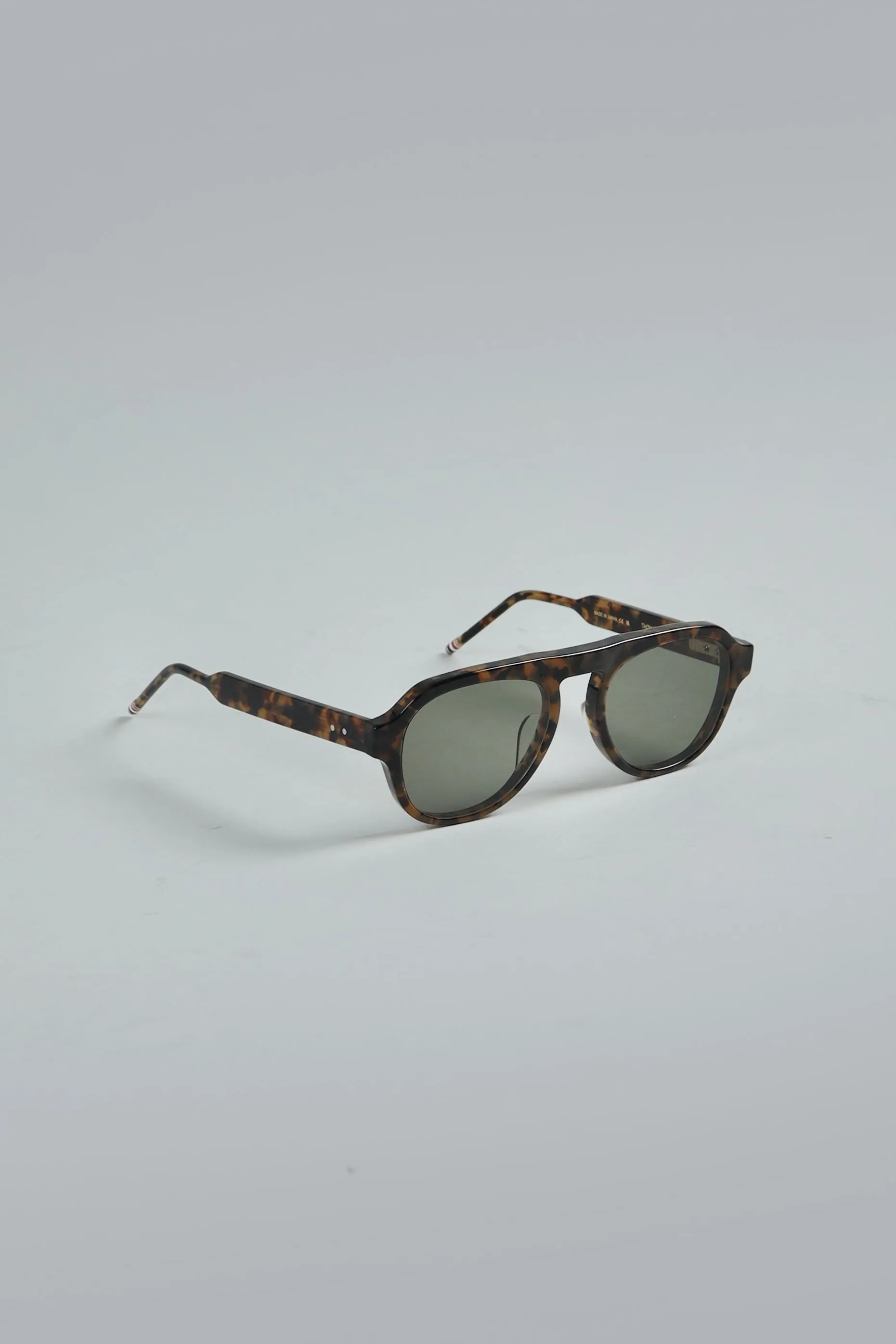 Oval Brown Dessin