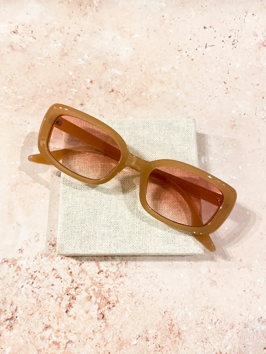 PORTIA RECTANGULAR SUNGLASSES LATTE