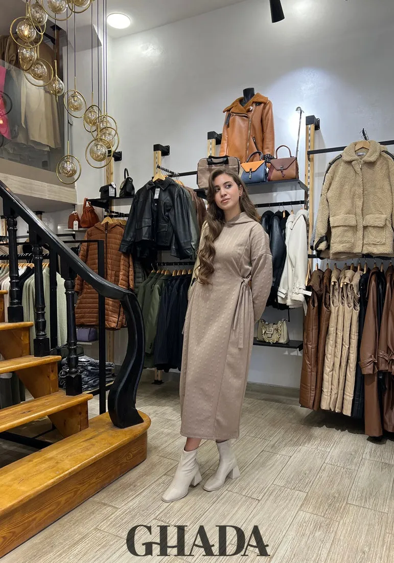 Robe à capuches en beige