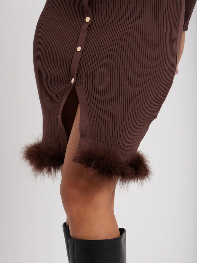 Robe en maille détail fourrure