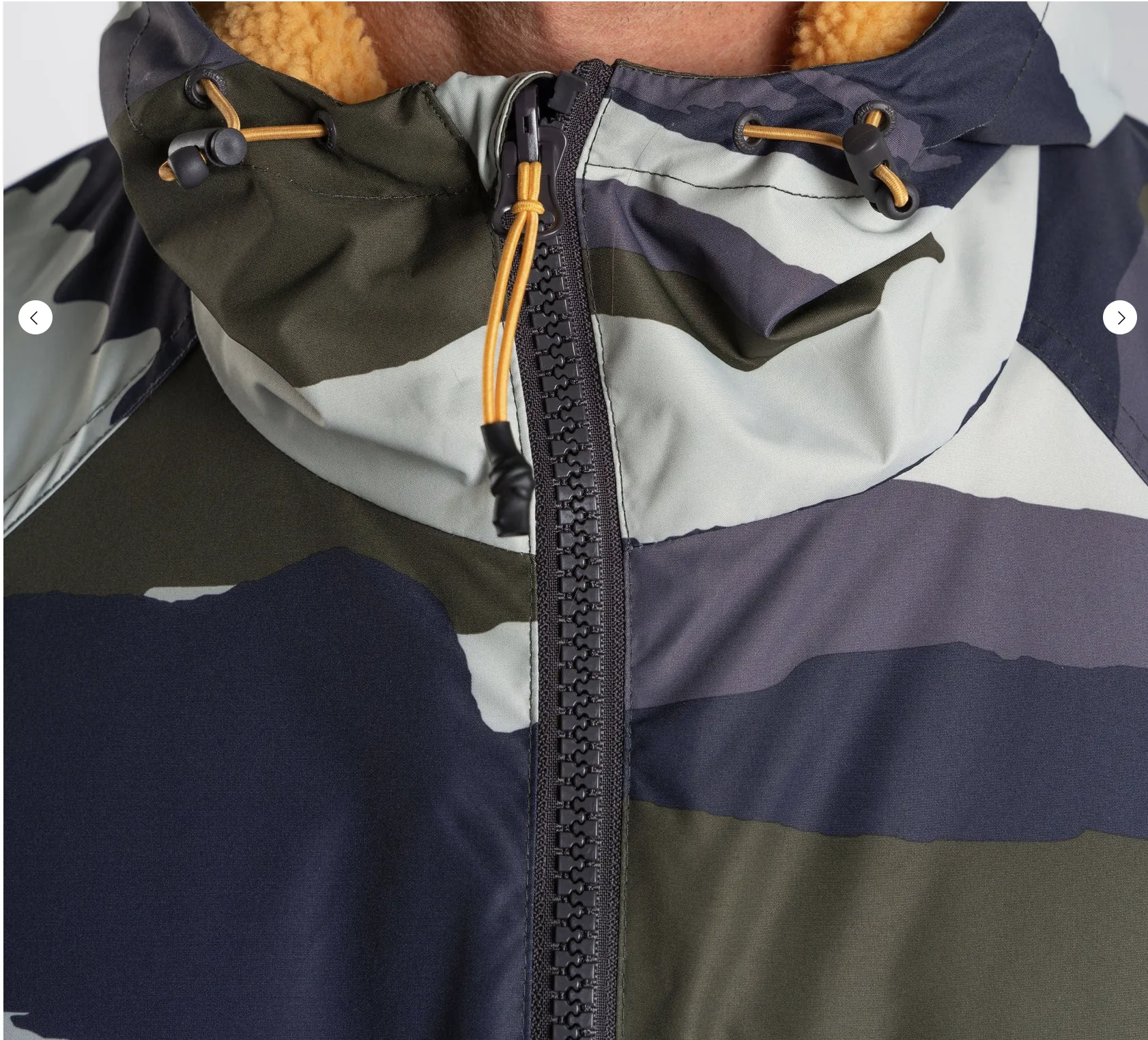 SALTROCK Recycled Changing Robe - Camo Stripe