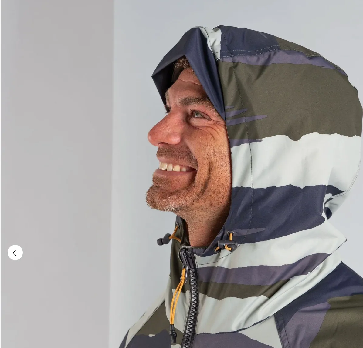 SALTROCK Recycled Changing Robe - Camo Stripe