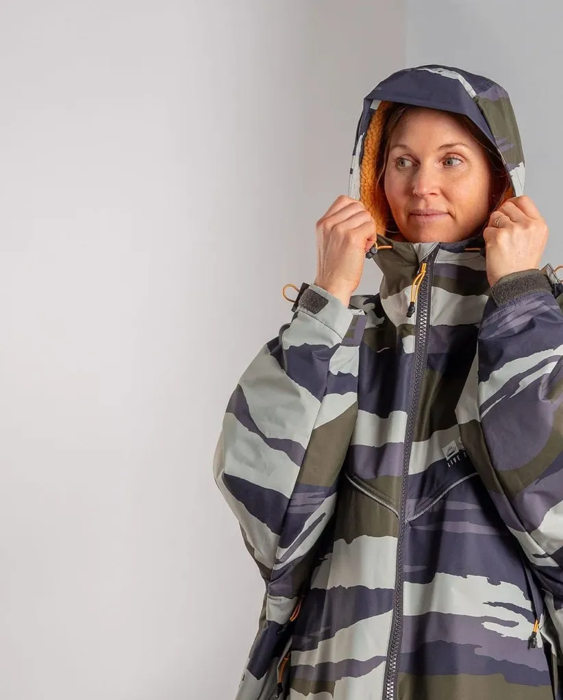 SALTROCK Recycled Changing Robe - Camo Stripe