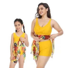 V neck Backless Mommy and Me Swimsuits
