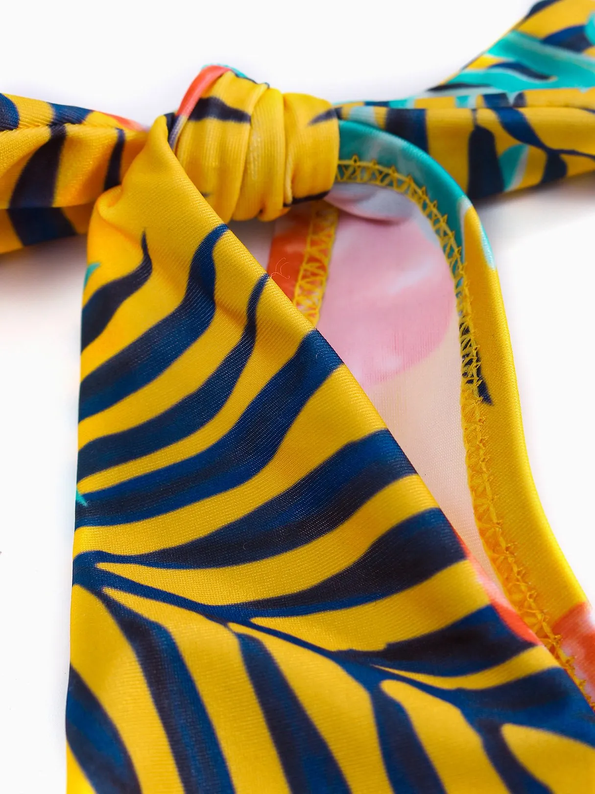 Wholesale Deep V Neck Sleeveless Printed One-Pieces Swimsuits