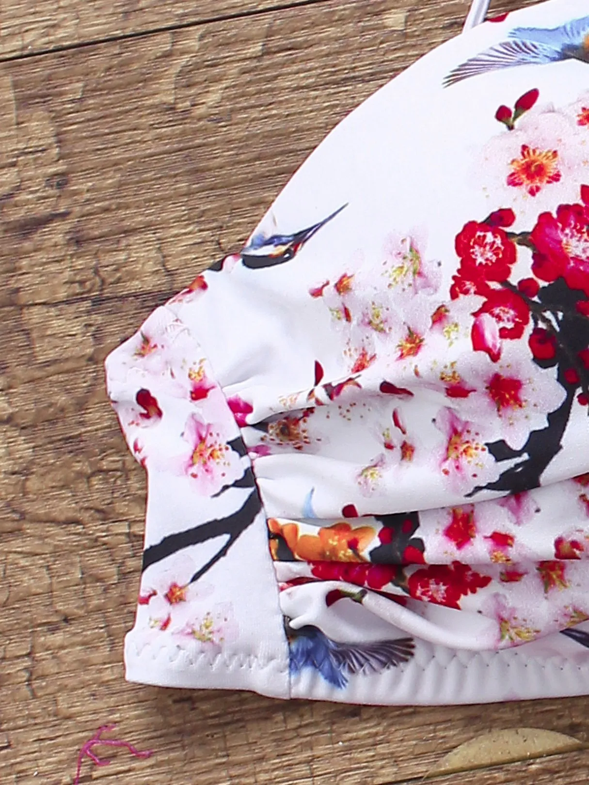 Wholesale Halter V-Neck Sleeveless Floral Print Bikinis