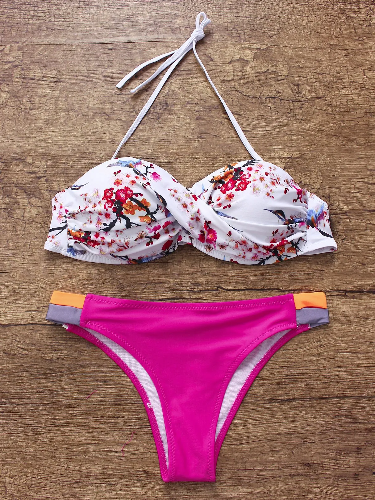 Wholesale Halter V-Neck Sleeveless Floral Print Bikinis