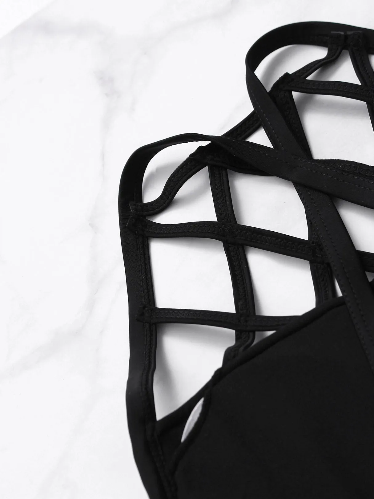 Wholesale Sexy Sleeveless Strappy Design Swimwear