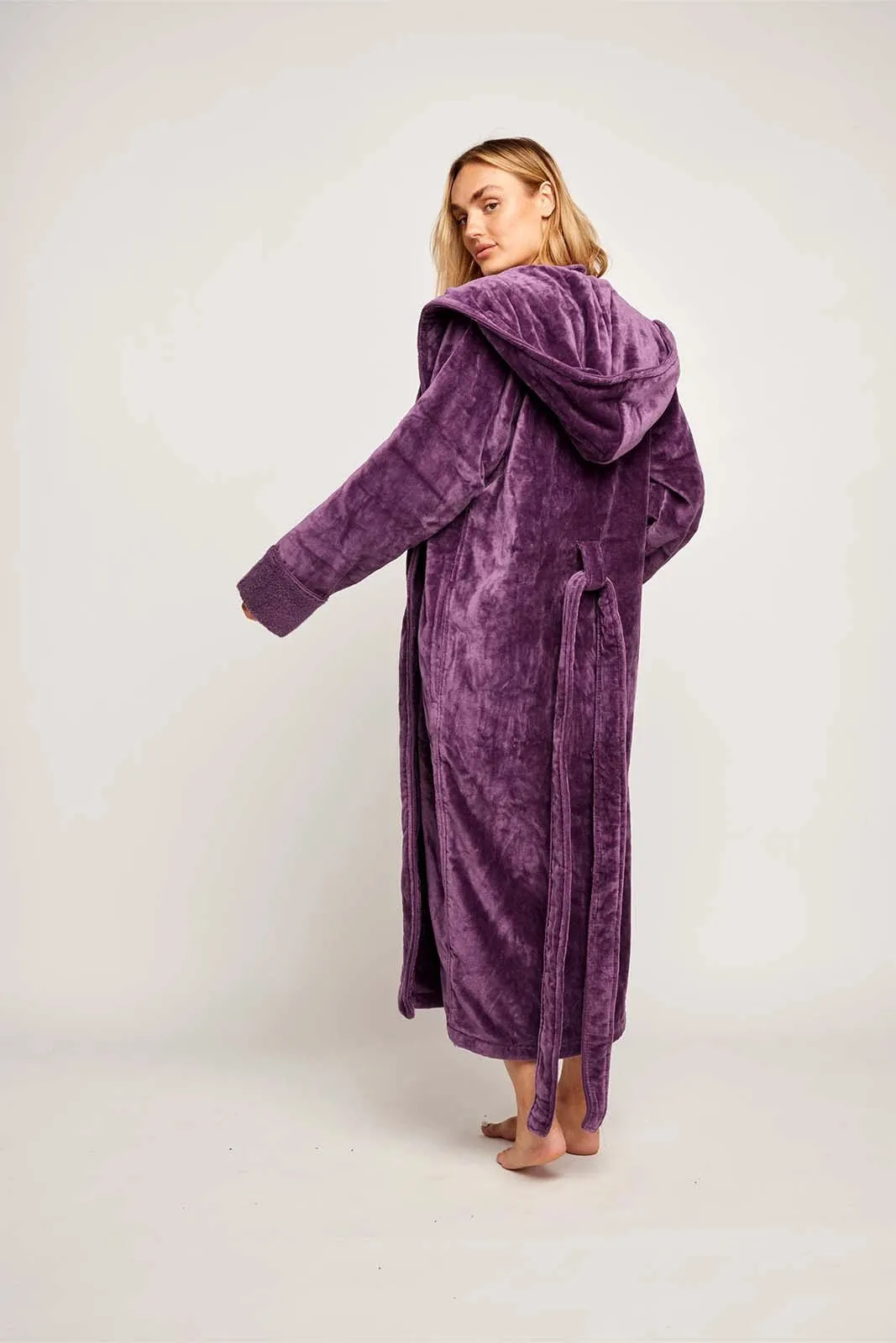 Womens Organic Hooded Robe in Aubergine